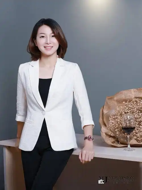 团体个人形象照,高管总裁商务照,模卡 歌手 主持个性私人订制,坐标