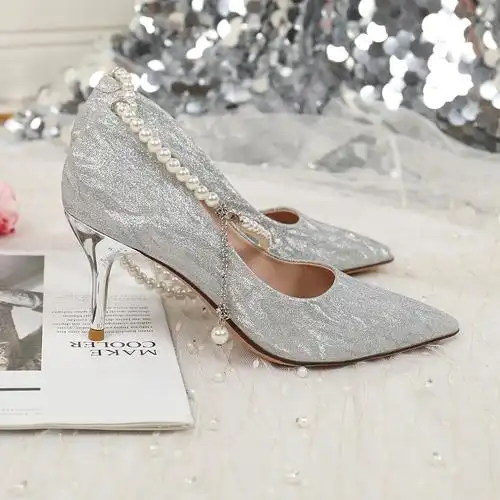 法式细跟高跟鞋女2023秋新款尖头单鞋珍珠链秀禾主婚纱两穿新娘鞋