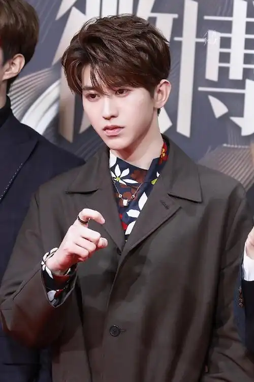 蔡徐坤##原创音乐制作人蔡徐坤