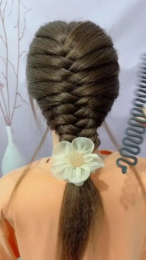 纹理感十足的满头鱼骨辫,简单详细语音讲解教程!#编发