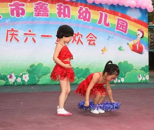 庆六一联欢会花絮