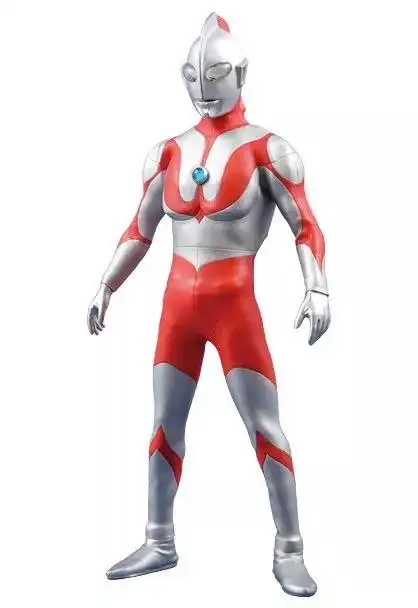 奥特曼(昭和)奥特曼(初代)胸前银色花纹呈蝴蝶状,分开看又像两个回旋