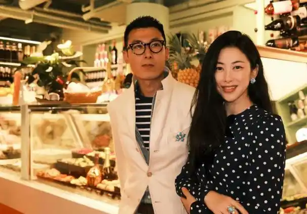 8月9日,演员朱珠在个人社交平台分享出一组健身美照,并发文喊话网友:"