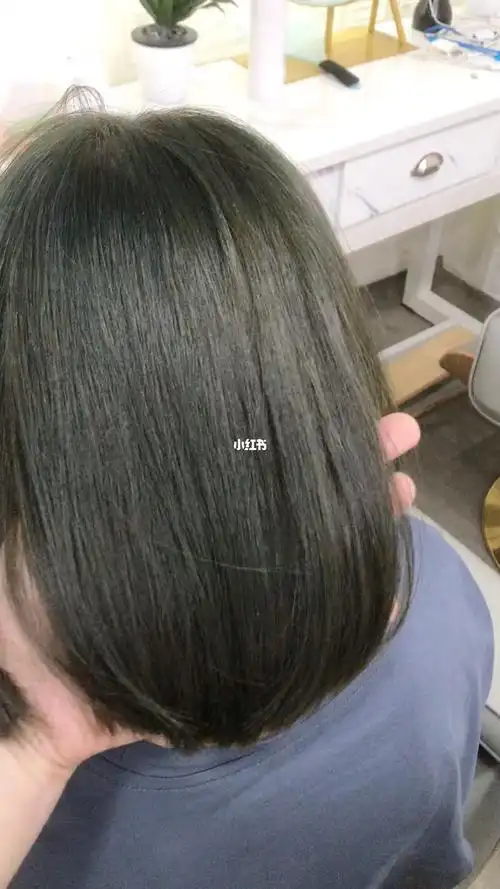 质感超强发色青灰色