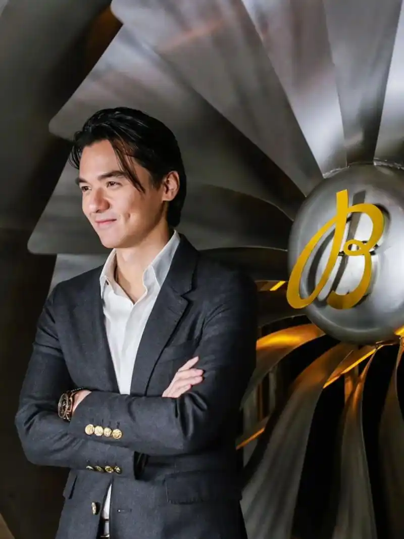 99香港最后的美少年|吴彦祖,谢霆锋,冯德伦 1999年,《特警新人类》