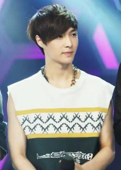 exo出道六周年,张艺兴经历一个轮回,以后的路我们一起走