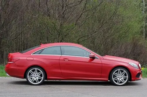 图赏2014款奔驰e-class双门跑车