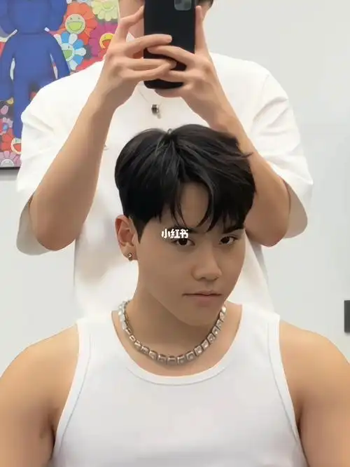 雅痞少年感括号三七分石家庄男士发型设计