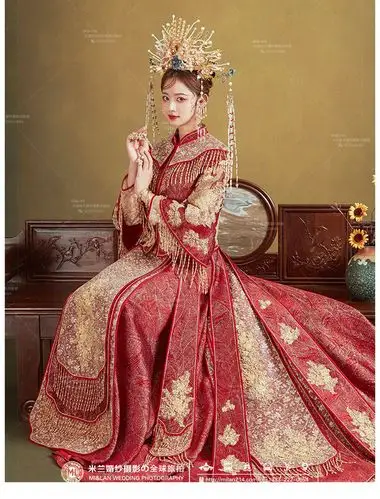 新款凤冠霞帔古装中式礼服拖尾秀禾服中国风 | 大连米兰婚纱摄影