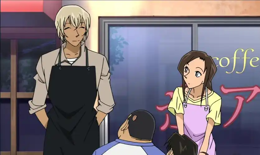 为了给安室透凑cp,人家青山刚昌有多拼?愣是给她强行转正