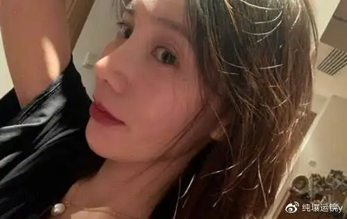 黄景瑜前女友王雨馨自杀已脱离生命危险,其助理愤怒与网友开撕