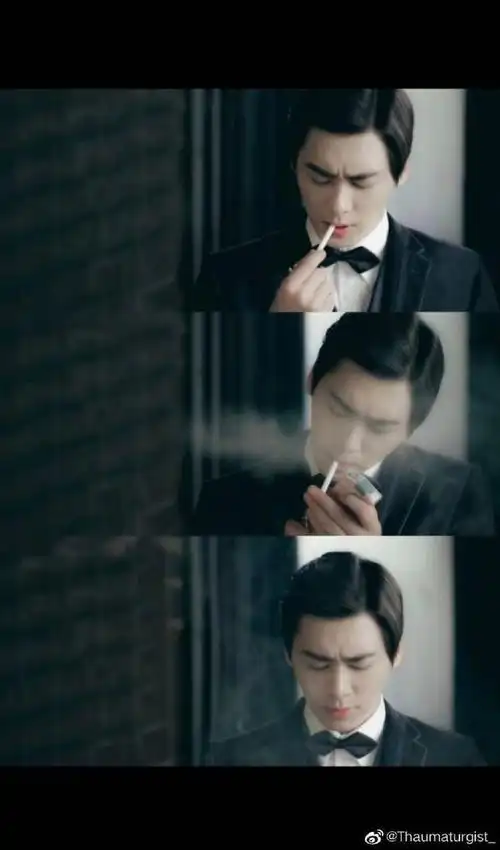 男明星抽烟动图谁更有男性荷尔蒙