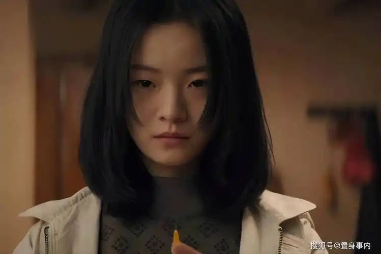 同样是关系户,20年前刘亦菲和如今李庚希一对比,差距一目了然_陈金飞