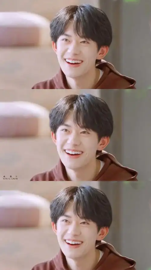 易烊千玺笑容小合集,是笑起来会有小梨涡的阳光少年|易烊千玺_新浪新