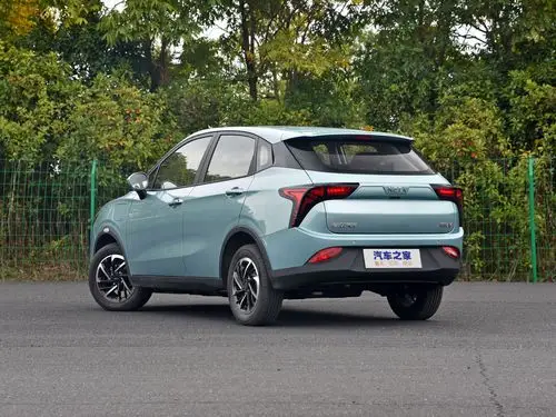 电动suv/采用溜背式设计 哪吒v即将正式上市_车家号_发现车生活_汽车