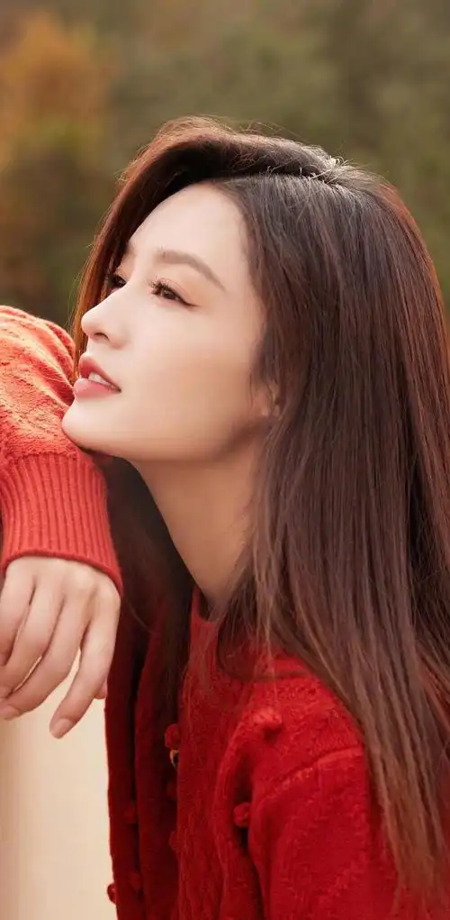 最美小花李沁超高清美图