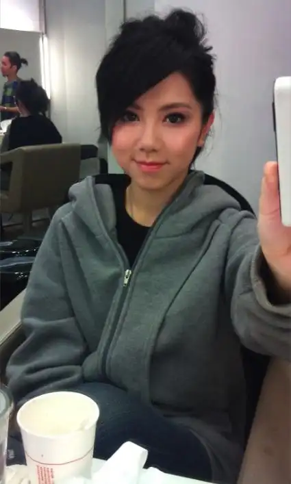 回到2010年,你们会粉邓紫棋么(林粉勿入)