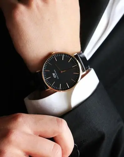 【专柜同步】dw 40mm玫瑰金黑表盘男士石英手表