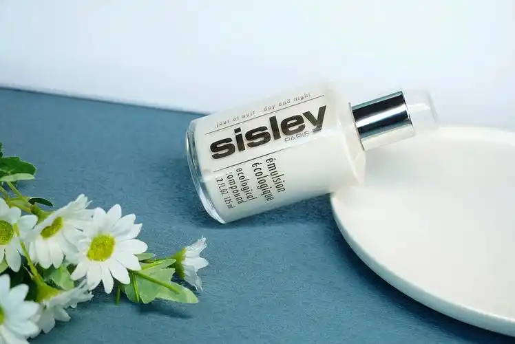 sisley希思黎全能乳液