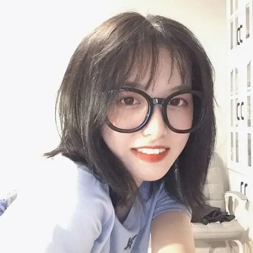 求美女戴眼镜的图