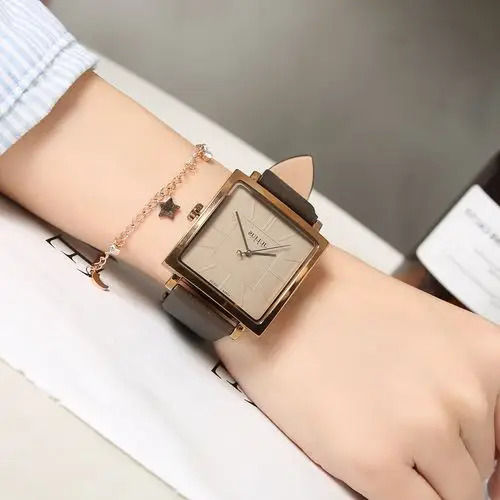方形真皮女士手表女性复古时尚轻奢简