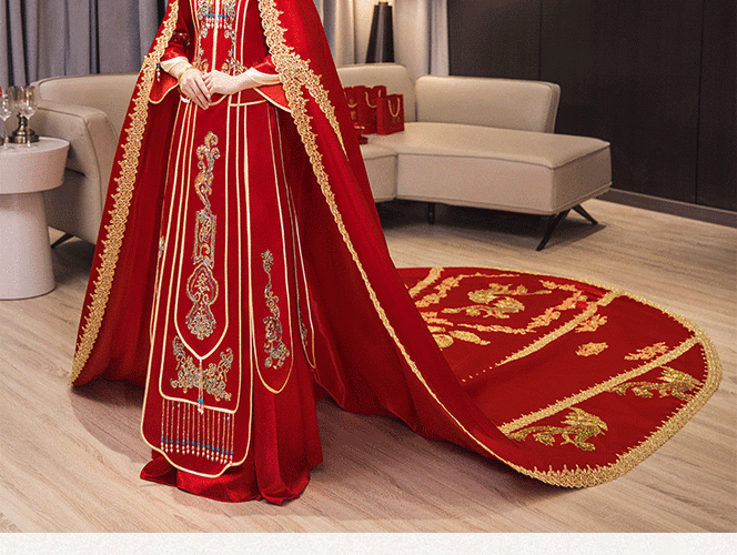 思清灵新娘凤冠霞帔大拖尾秀禾服新款拖尾中式婚纱结婚古装嫁衣披肩大