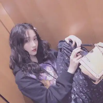 关晓彤头像 禁二改 拿图点赞