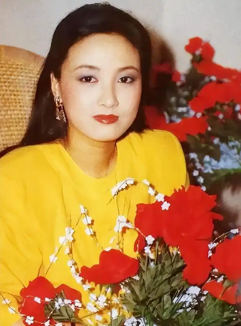 回顾张国立愧对前妻罗秀春余生不会辜负离异的邓婕