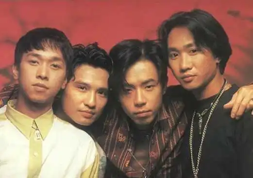 黄贯中黄家强关系差真的吗 黄贯中八卦老婆朱茵为何下嫁