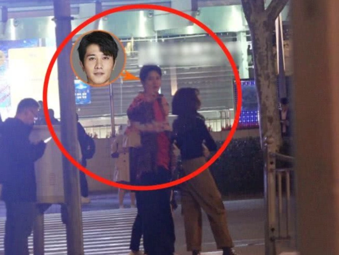 事后彭冠英方面工作人员出面回应,称这只是一位工作人员,也就不了了之