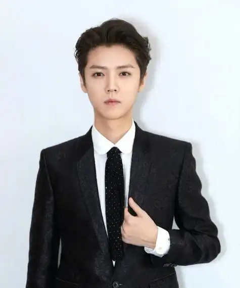 鹿晗详细资料介绍