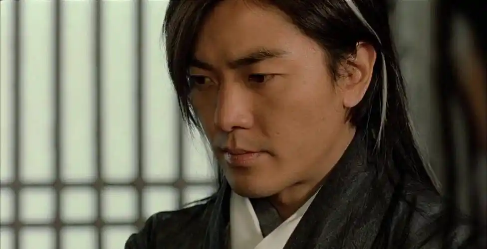 不知道陈浩南,怎懂郑伊健?本可成为刘德华,却因经纪人自毁前程!