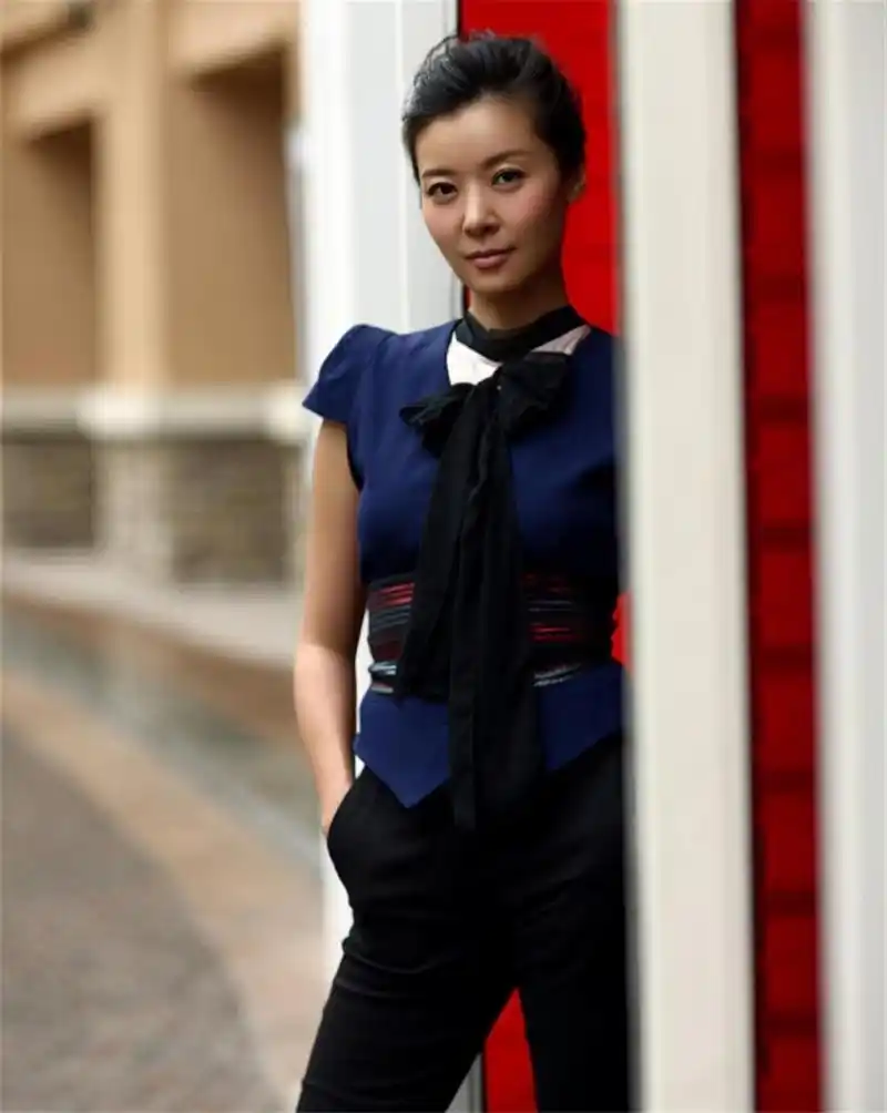 回顾演员柯蓝虽没结婚但不代表没伴侣女人一生不该只有婚姻