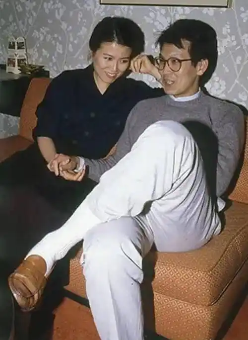 迷倒周润发和谢贤,"一代女神"缪骞人的人间清醒_因为