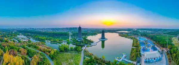 宿迁宿城区:双塔辉映古黄河