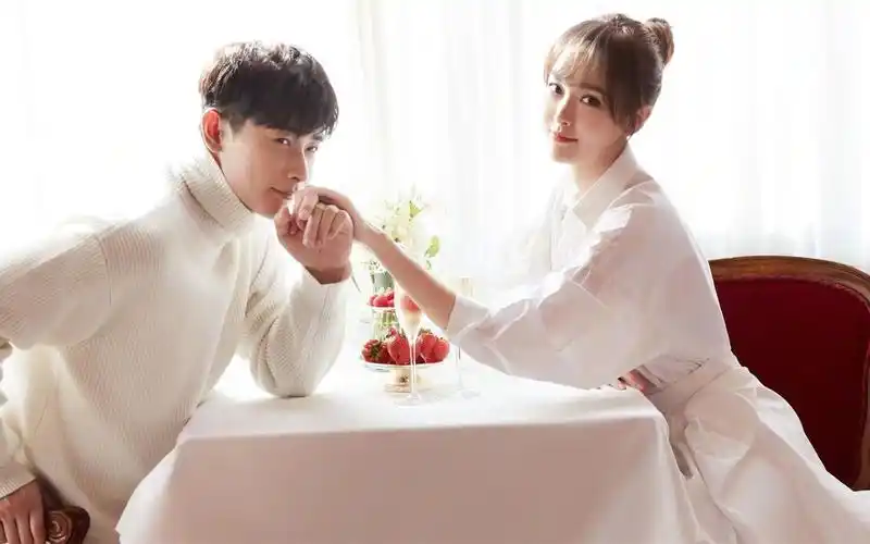 唐嫣罗晋为照顾孩子无暇玩手机张萌曝唐嫣在挑剧本即将复工