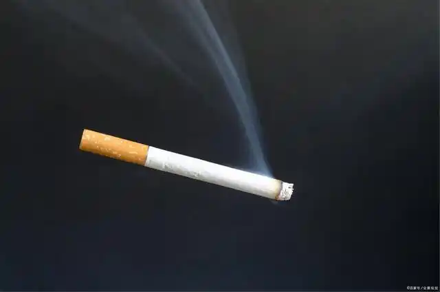 吸一支烟相当于减少11分钟寿命