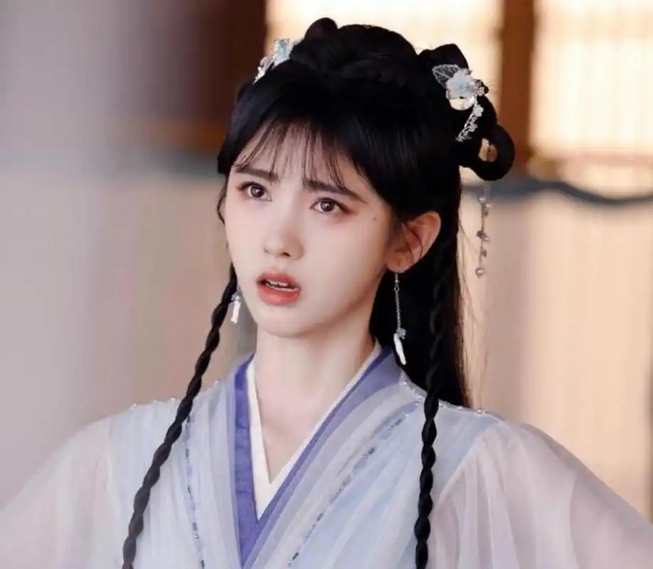 刘浩存,古力娜扎,欧阳娜娜和鞠婧祎等女星,虽长相出众,却因演技不佳让