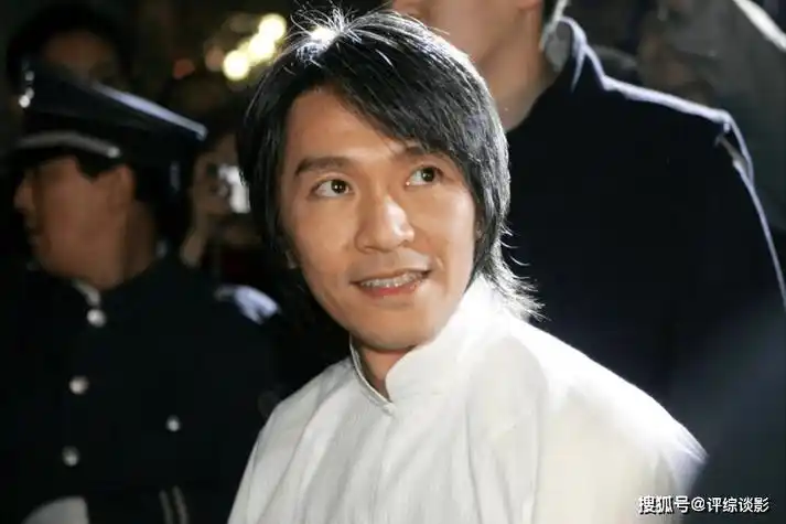 从短剧《金猪玉叶》上线开始,周星驰跌落神坛!_神话_电影界_周润发