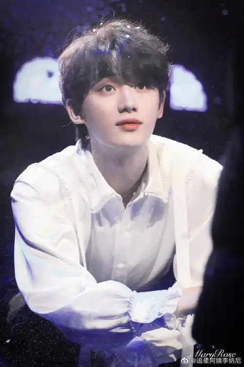 丁程鑫今日音乐分享会饭拍