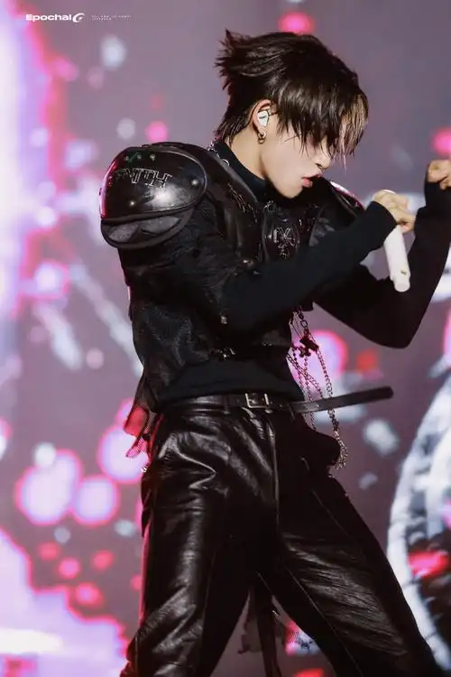 小鬼王琳凯超话9615#小鬼把更多时间花在音乐上#    383036