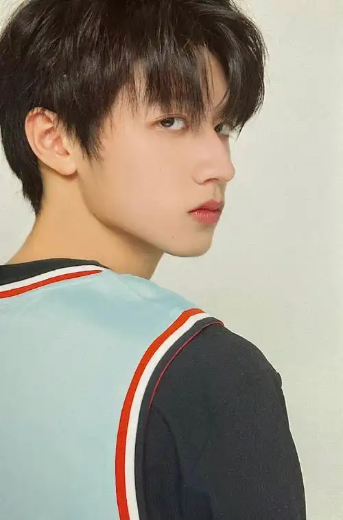 朱志鑫夏日运动会扫图##tf家族三代夏日运动会扫图