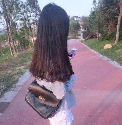 女生长发气质背影头像 - 搜狗图片搜索