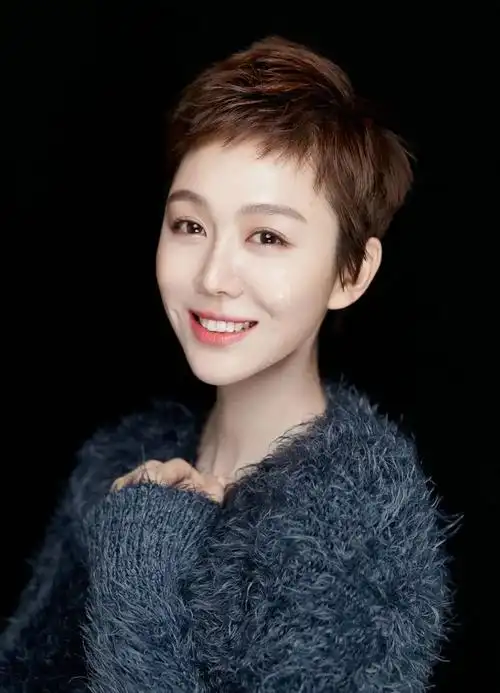 南来北往里她杀疯了迷死全网的小作精曾错爱妈宝男如今活成男人最想娶