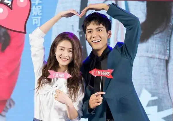 张雪迎曾舜晞谁大年龄差曝光 两人互动有爱圈粉无数