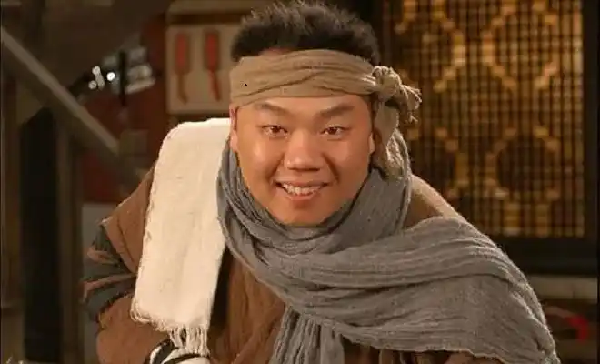 为什么沙溢叫"帅胡",范明叫"老高",《炊事班》你不知道的事