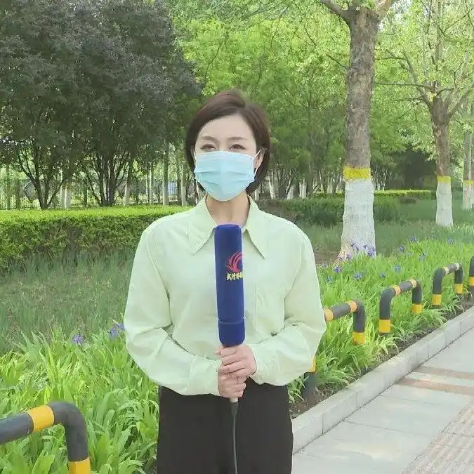 区融媒体中心主持人邱纪棉:随着"武清精神"表述语征集活动的有序推进