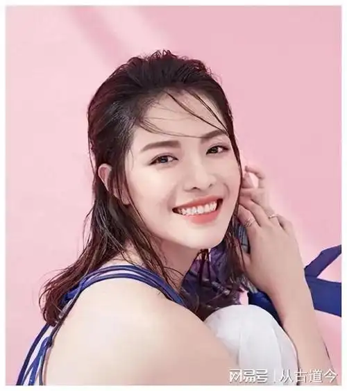 钟楚曦的男友史网友建议开办班李现留言炸裂