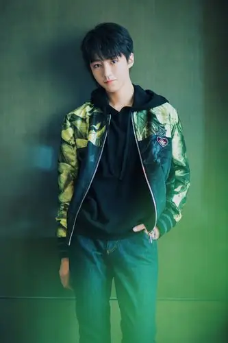 王俊凯# #tfboys王俊凯# #tfboys# cr 王俊凯karrywang工作室