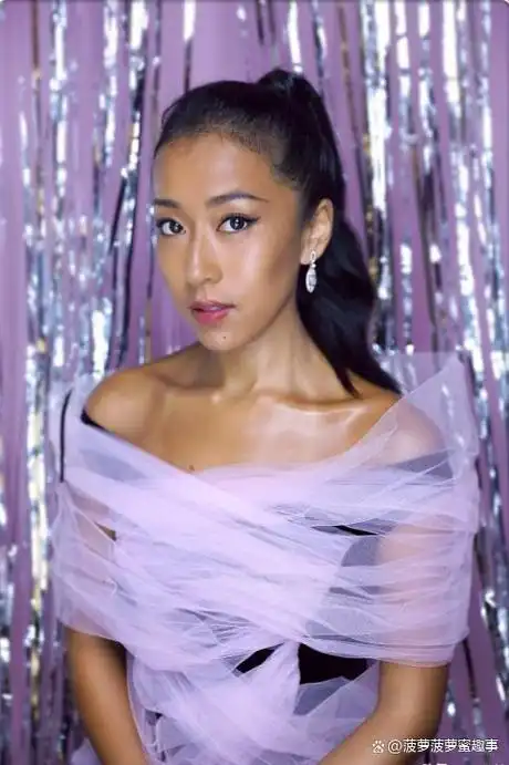 让我们一起借助歌手吉克隽逸的经历,深入探讨明星与舆论,梦想